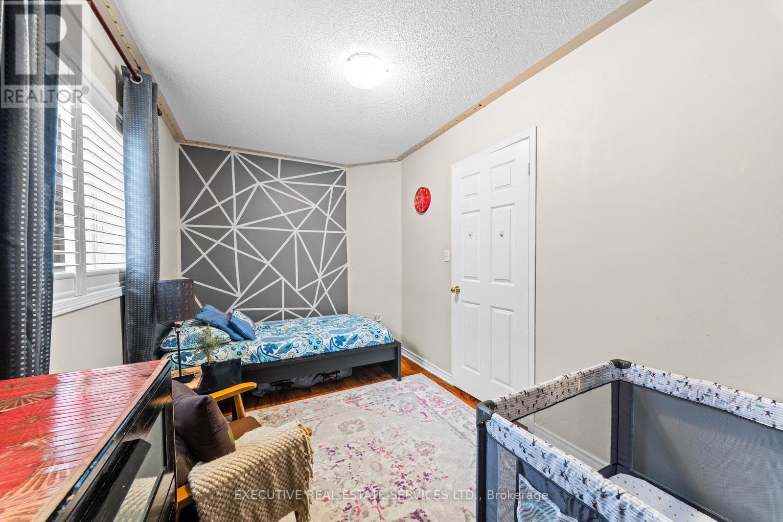 5727 Keldrew Avenue, Mississauga, ON - Indoor
