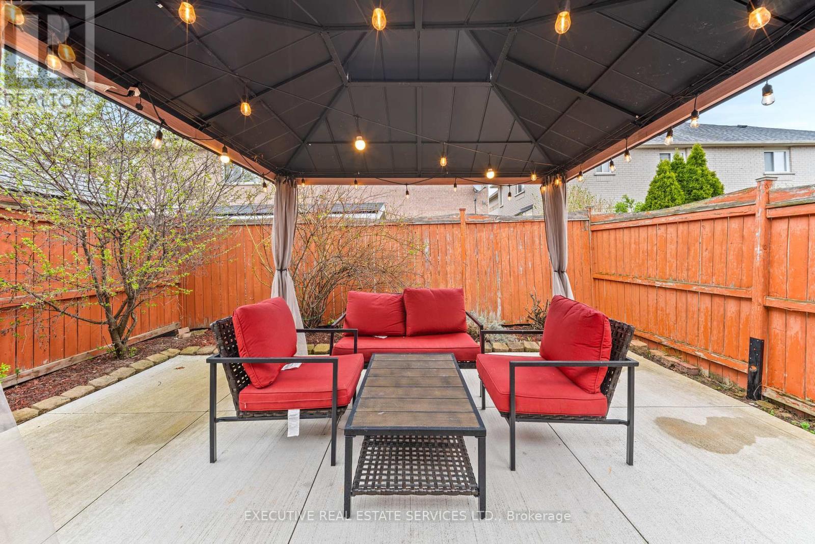 5727 Keldrew Avenue, Mississauga, ON - Outdoor With Deck Patio Veranda With Exterior
