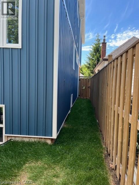 85 Albany Avenue, Hamilton, ON