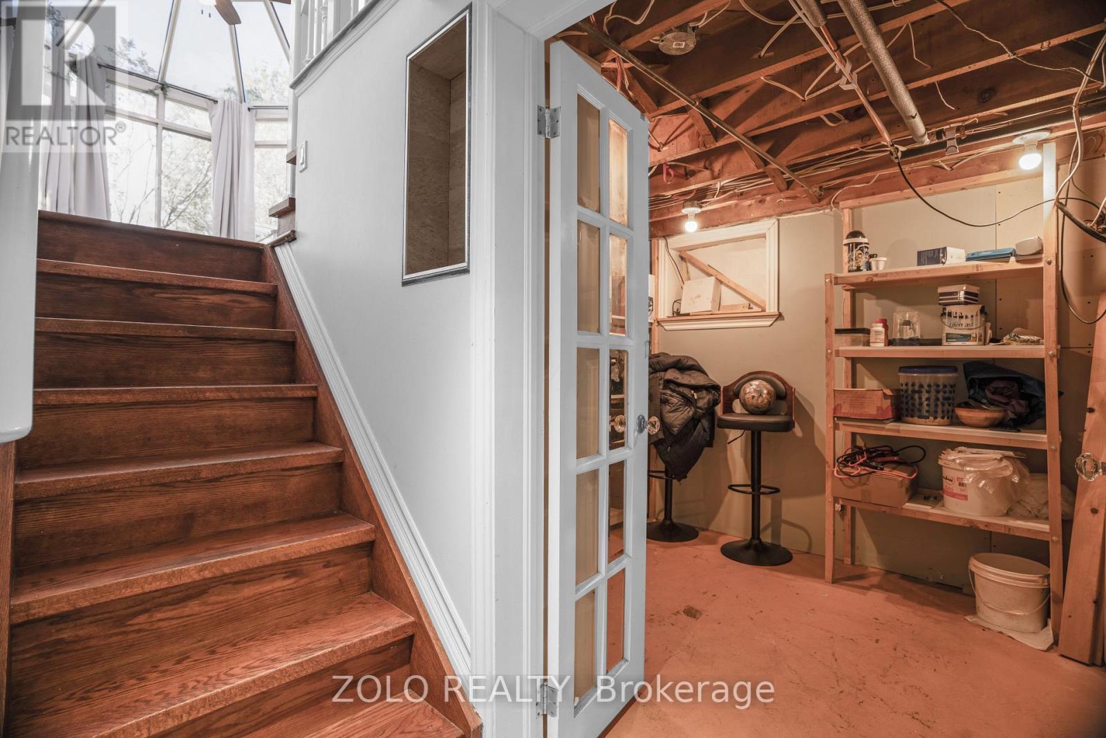 13 Foster Road, Mississauga, ON - Indoor Photo Showing Other Room