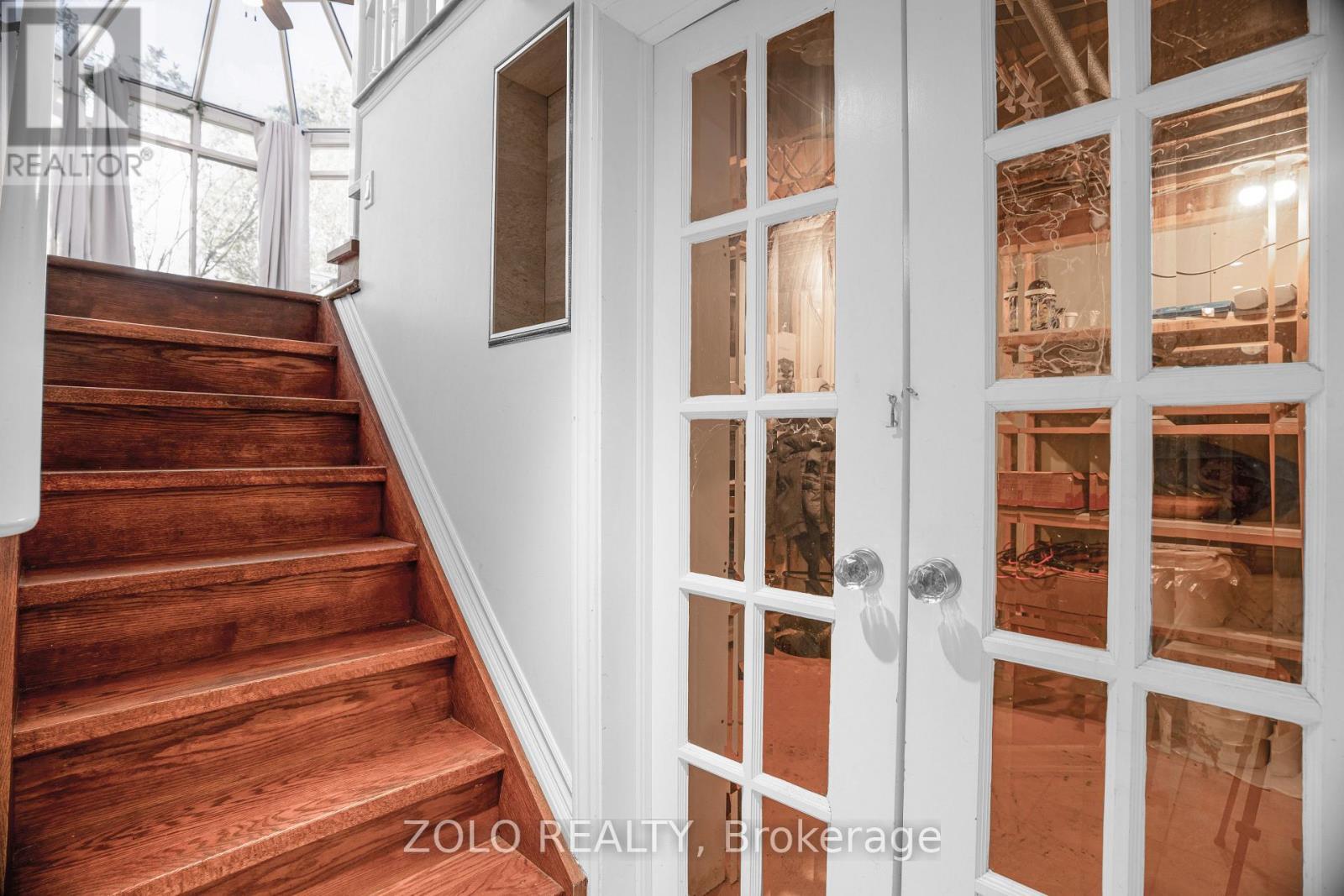 13 Foster Road, Mississauga, ON - Indoor Photo Showing Other Room