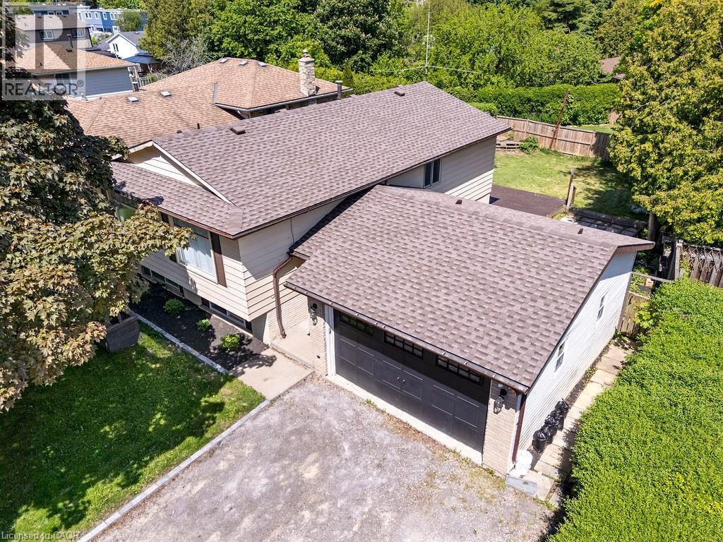 84 Elgar Avenue, Hamilton, ON