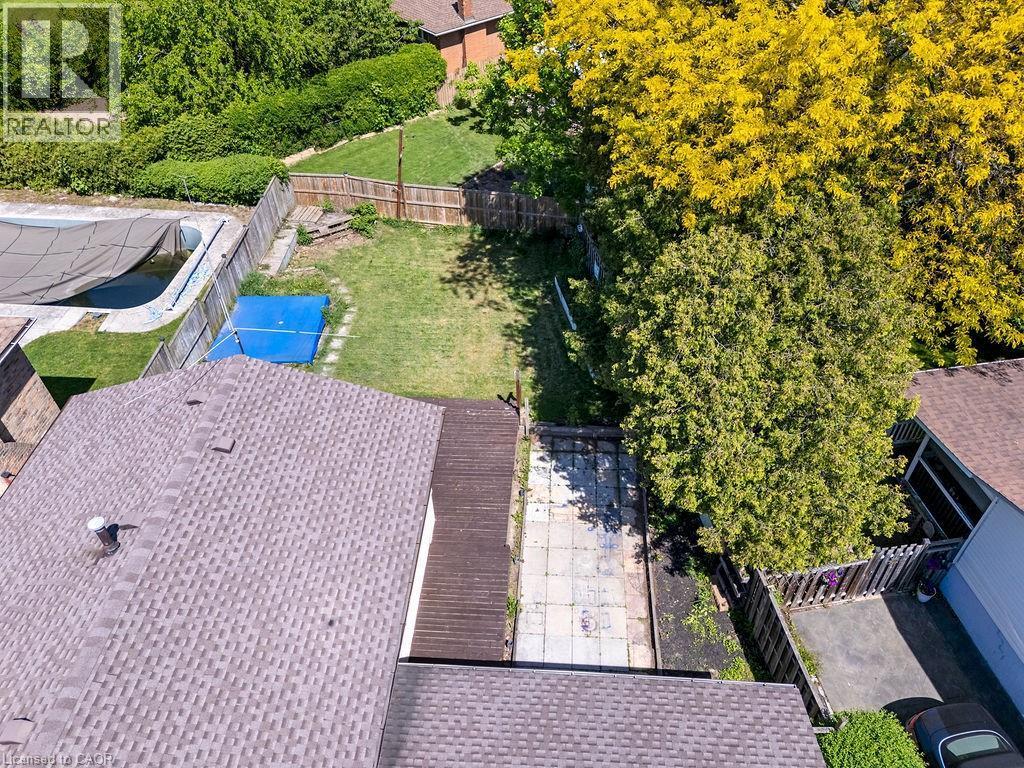 84 Elgar Avenue, Hamilton, ON