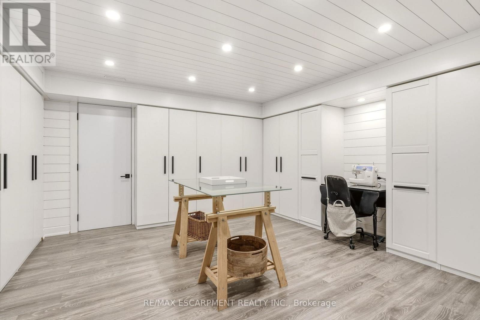 7196 Mcniven Road, Milton, ON - Indoor
