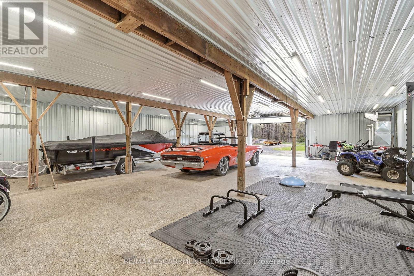 7196 Mcniven Road, Milton, ON - Indoor