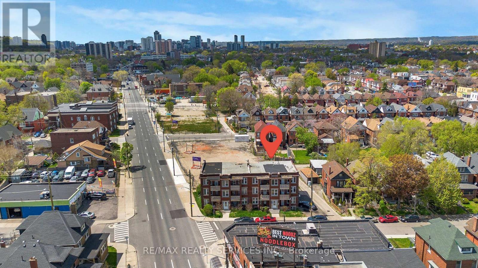 8 - 5 Fairholt Road N, Hamilton, ON - Outdoor With View