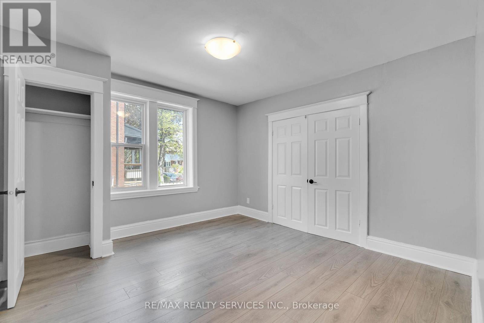8 - 5 Fairholt Road N, Hamilton, ON - Indoor Photo Showing Other Room