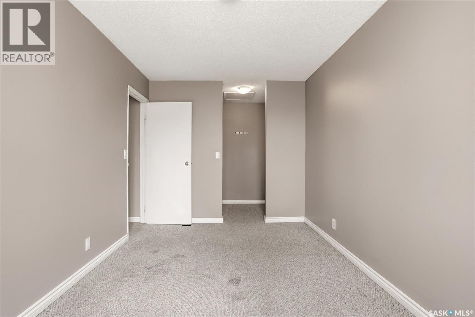 4176 Castle Road, Regina, SK - Indoor Photo Showing Other Room
