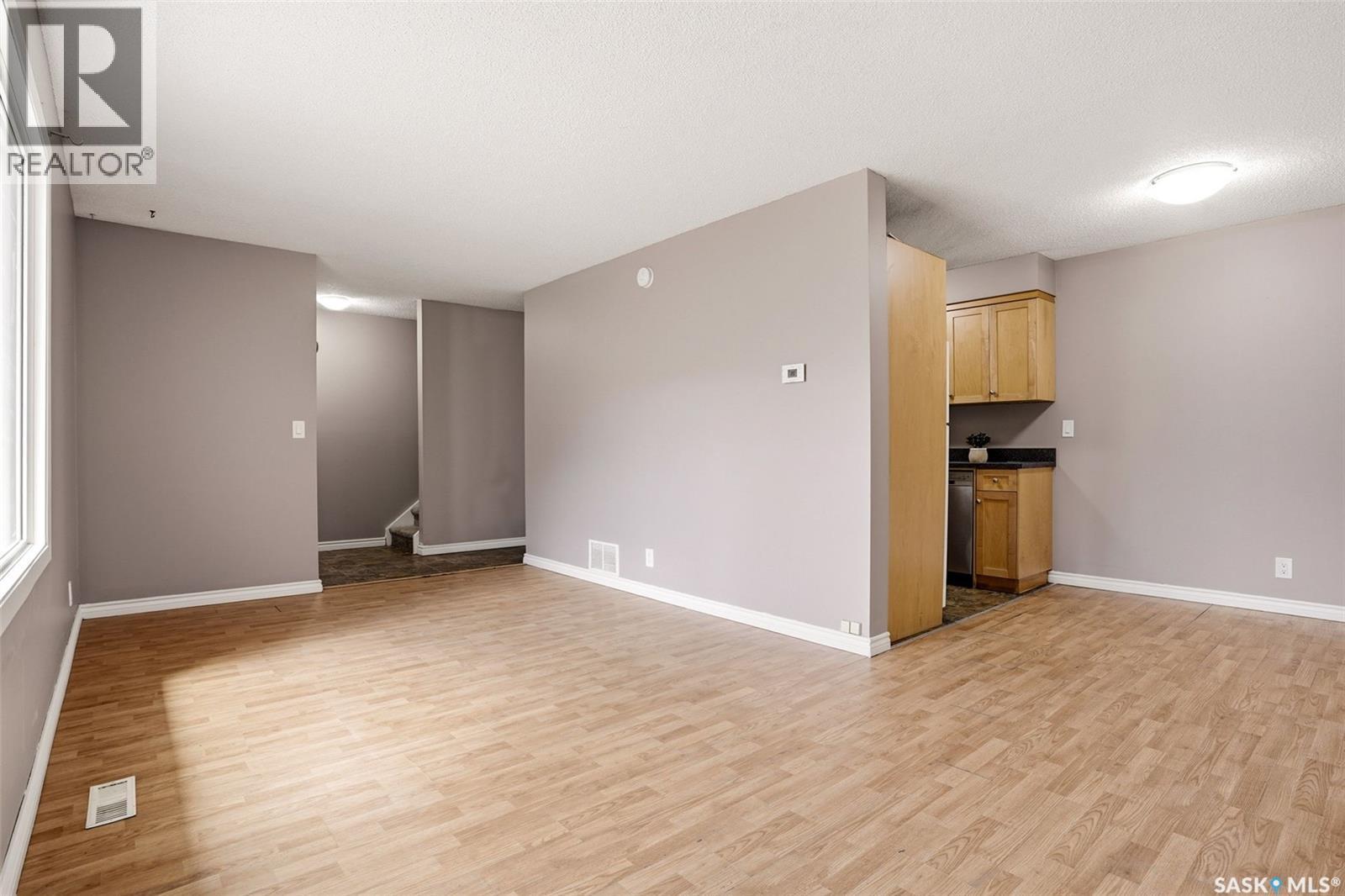 4176 Castle Road, Regina, SK - Indoor Photo Showing Other Room