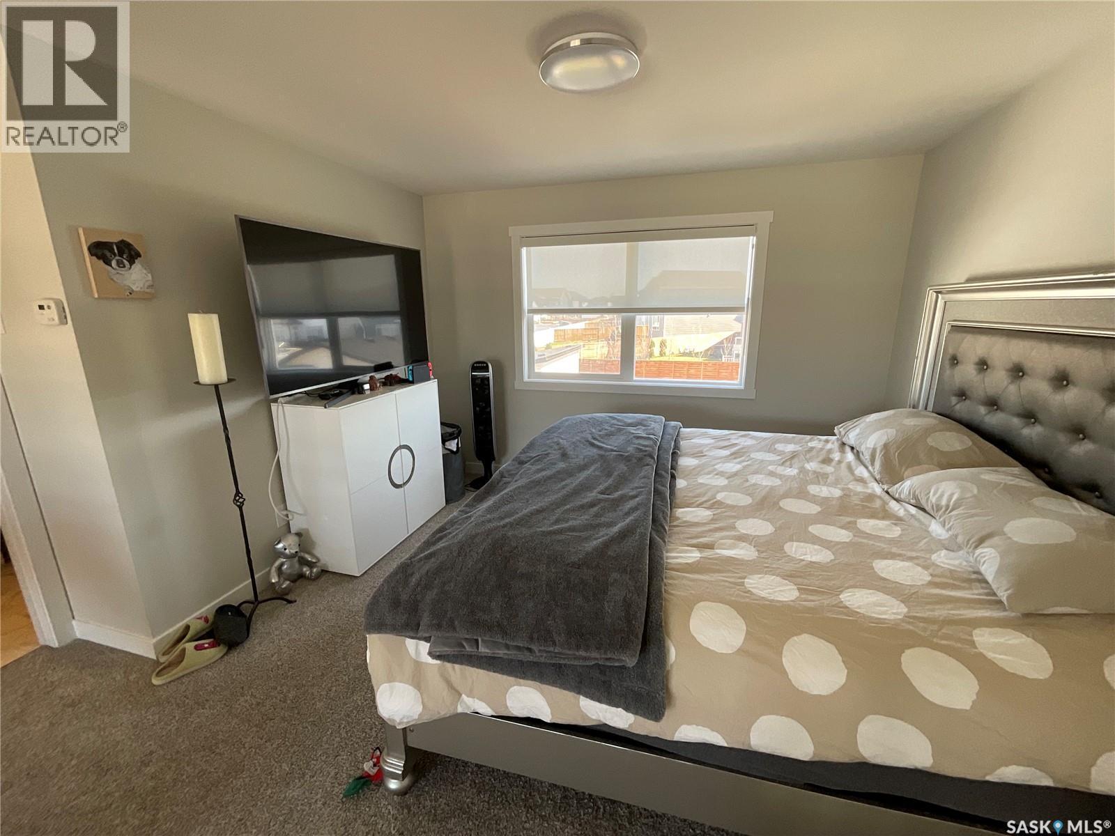 117 Westfield Road, Saskatoon, SK - Indoor Photo Showing Bedroom