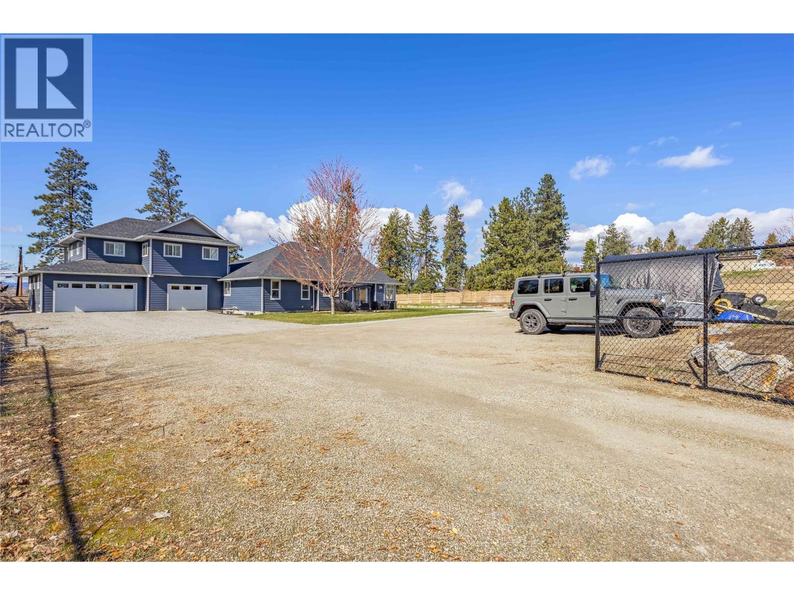 3350 Larkspur Court, Kelowna, BC - Outdoor