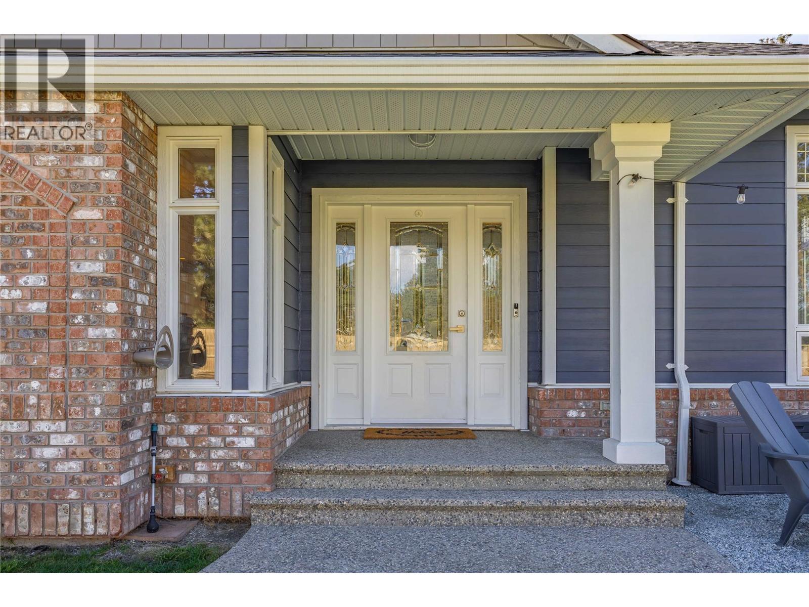 3350 Larkspur Court, Kelowna, BC - Outdoor