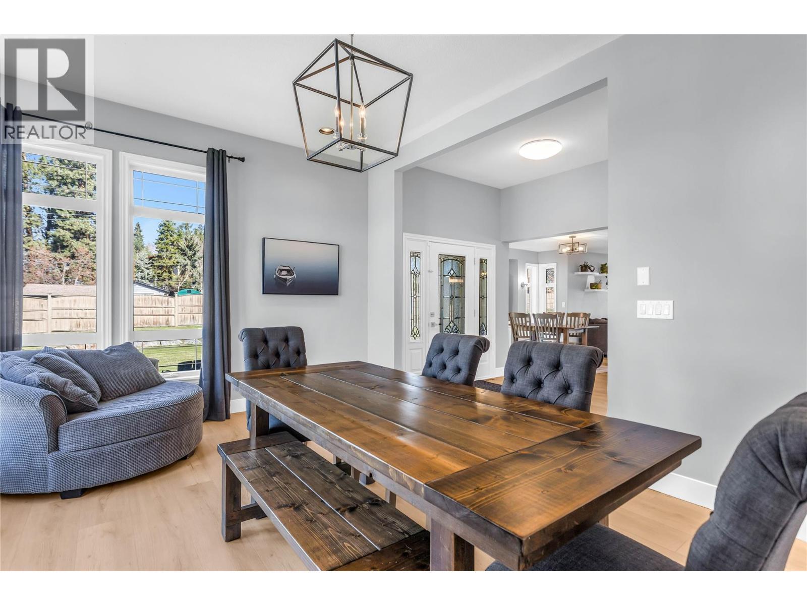 3350 Larkspur Court, Kelowna, BC - Outdoor