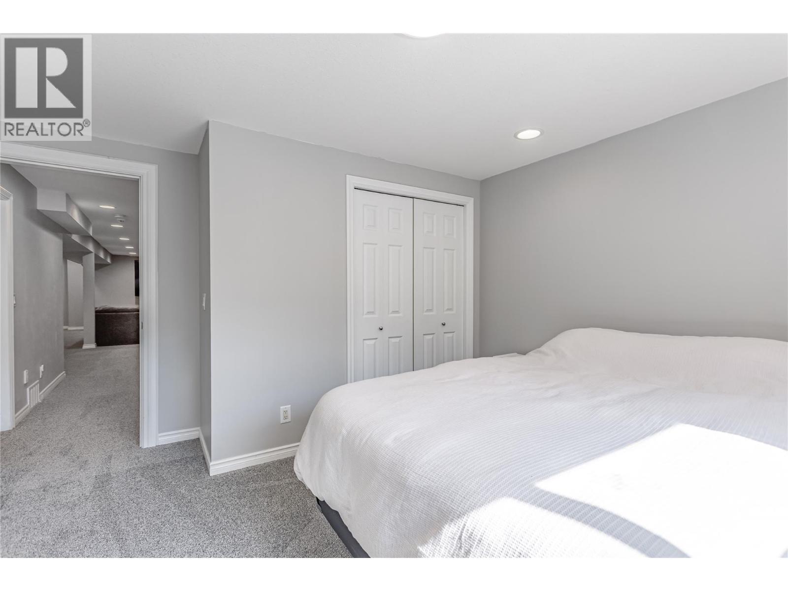 3350 Larkspur Court, Kelowna, BC - Indoor Photo Showing Other Room