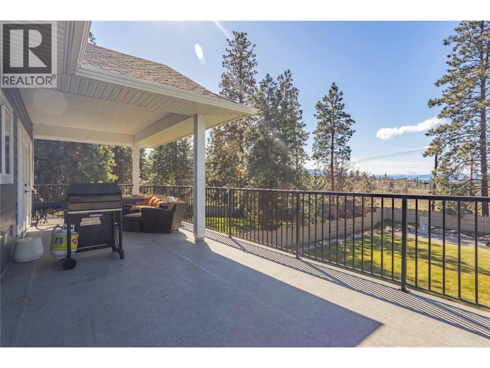 3350 Larkspur Court, Kelowna, BC - Outdoor With Deck Patio Veranda With Exterior