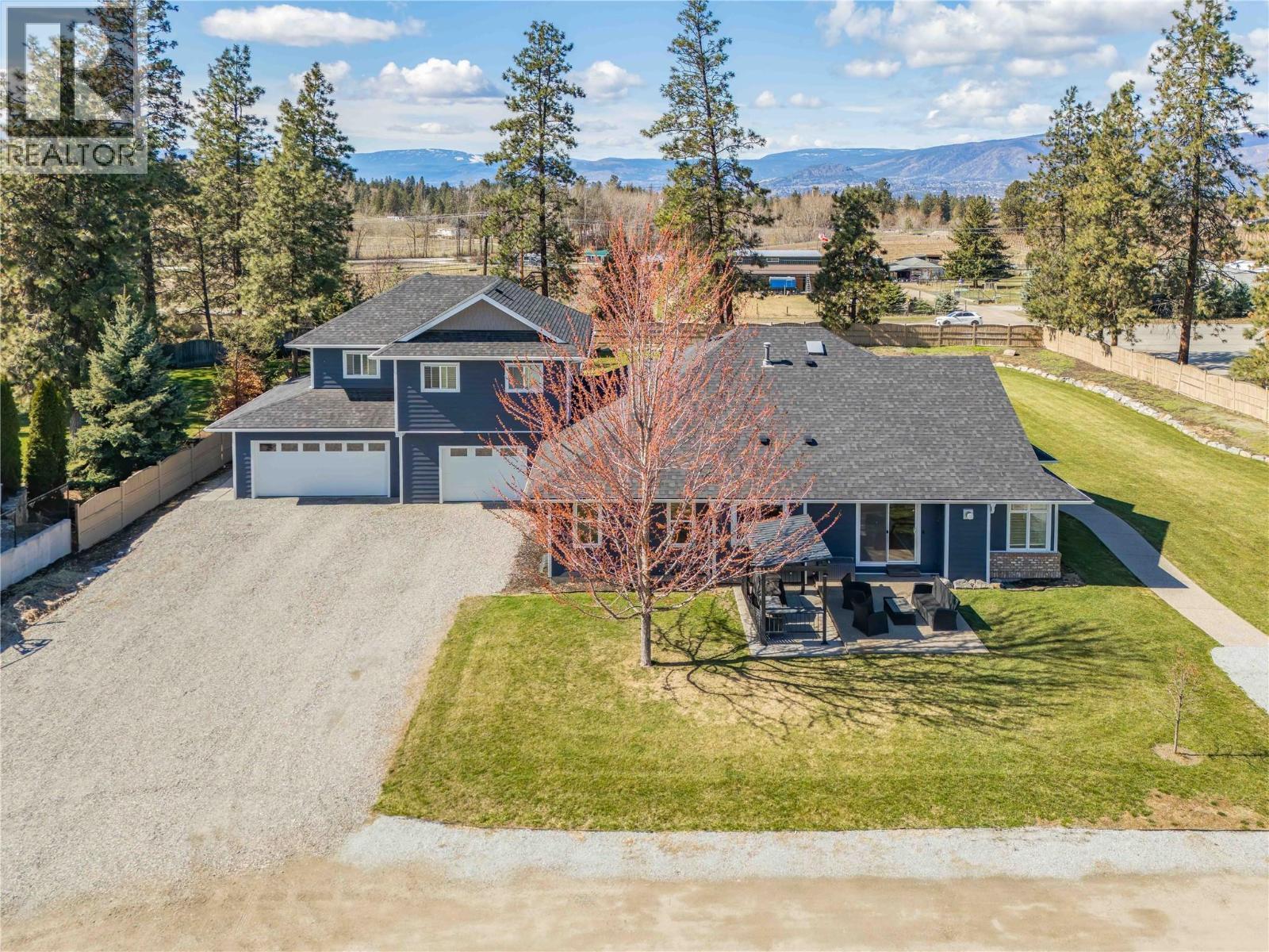 3350 Larkspur Court, Kelowna, BC - Outdoor With View