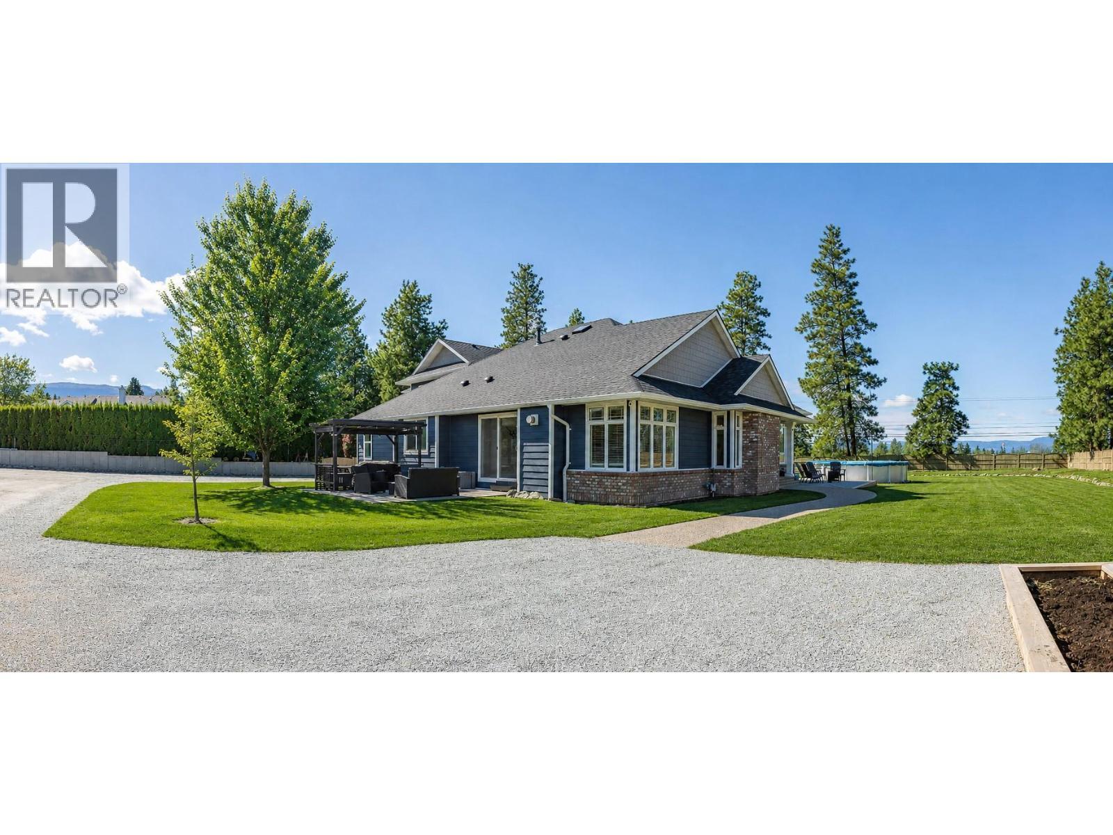 3350 Larkspur Court, Kelowna, BC - Outdoor With View