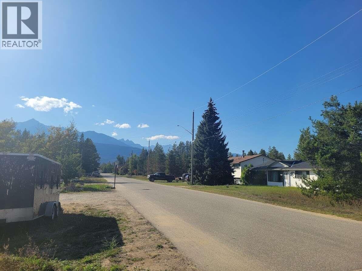 1123 14Th Avenue, Valemount, BC
