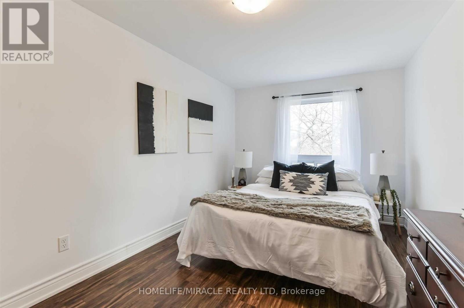 37 Banner Crescent, Ajax, ON - Indoor Photo Showing Bedroom