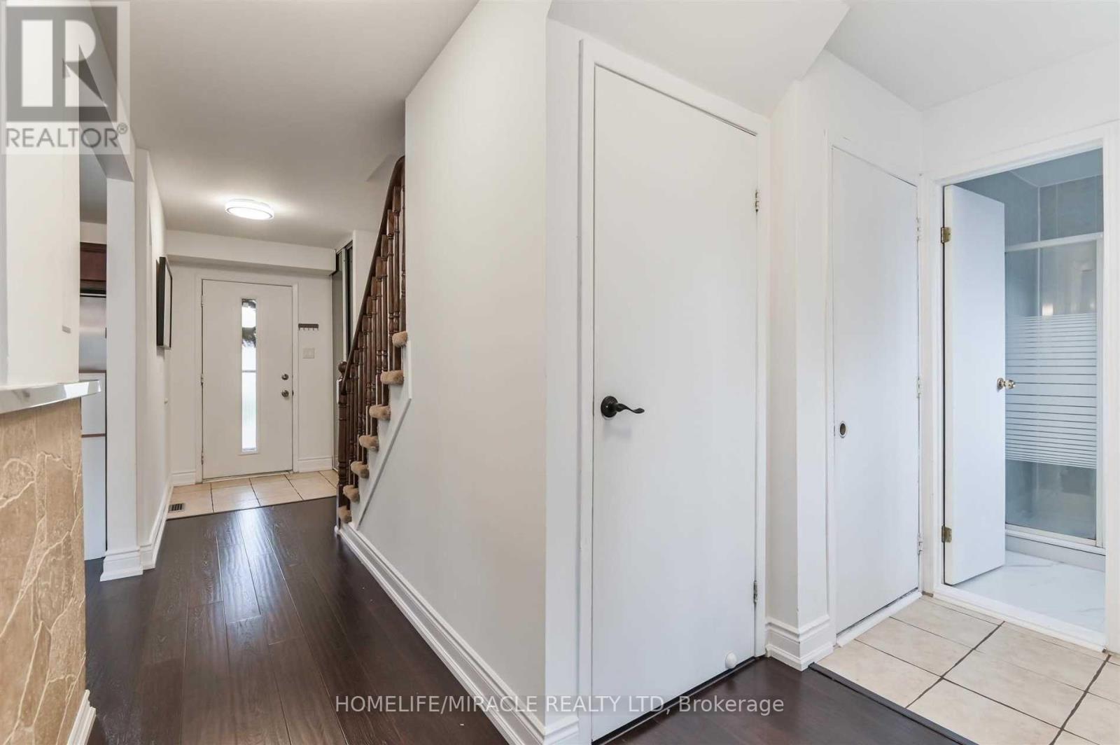 37 Banner Crescent, Ajax, ON - Indoor Photo Showing Other Room