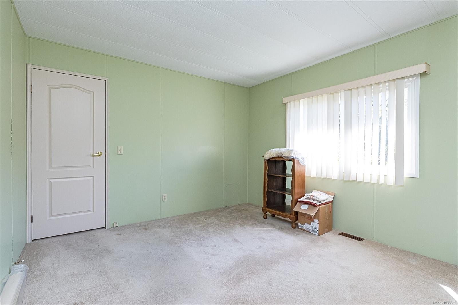 2170 Summergate Blvd, Sidney, BC