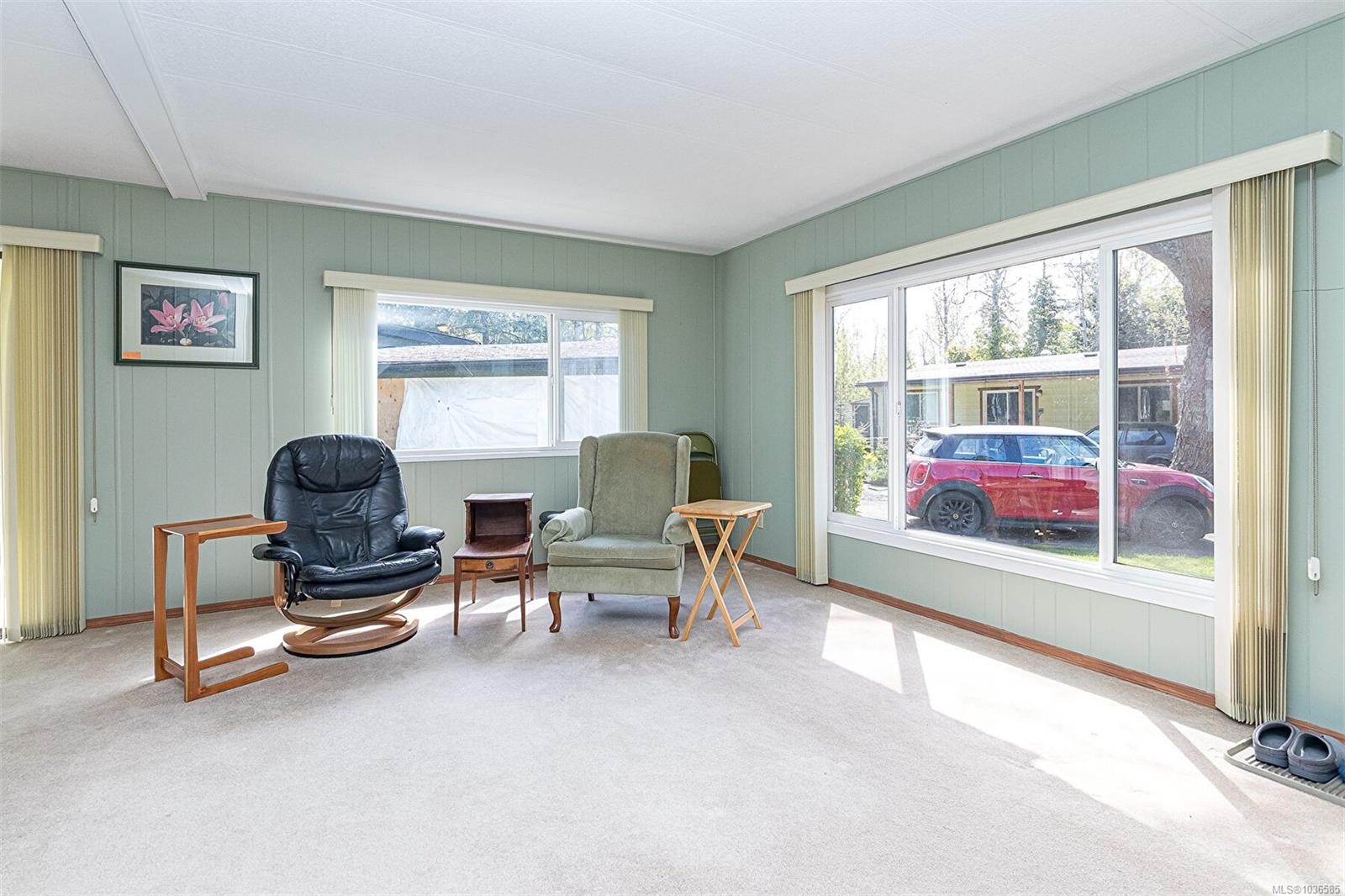 2170 Summergate Blvd, Sidney, BC