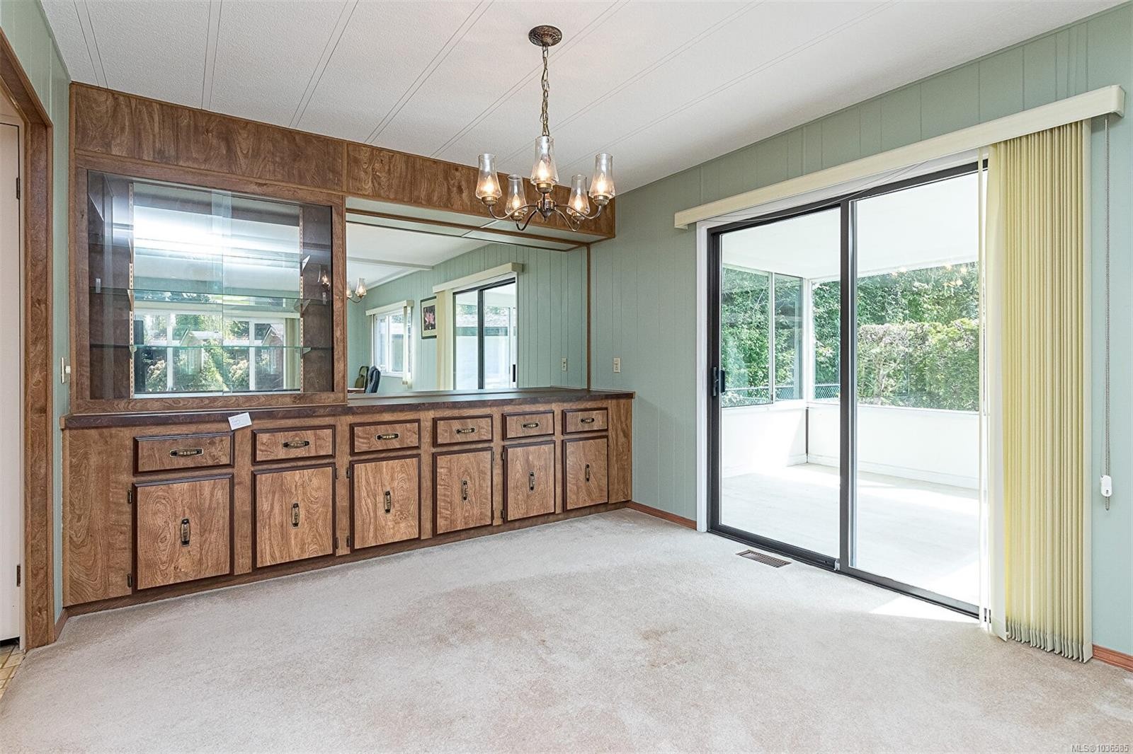 2170 Summergate Blvd, Sidney, BC