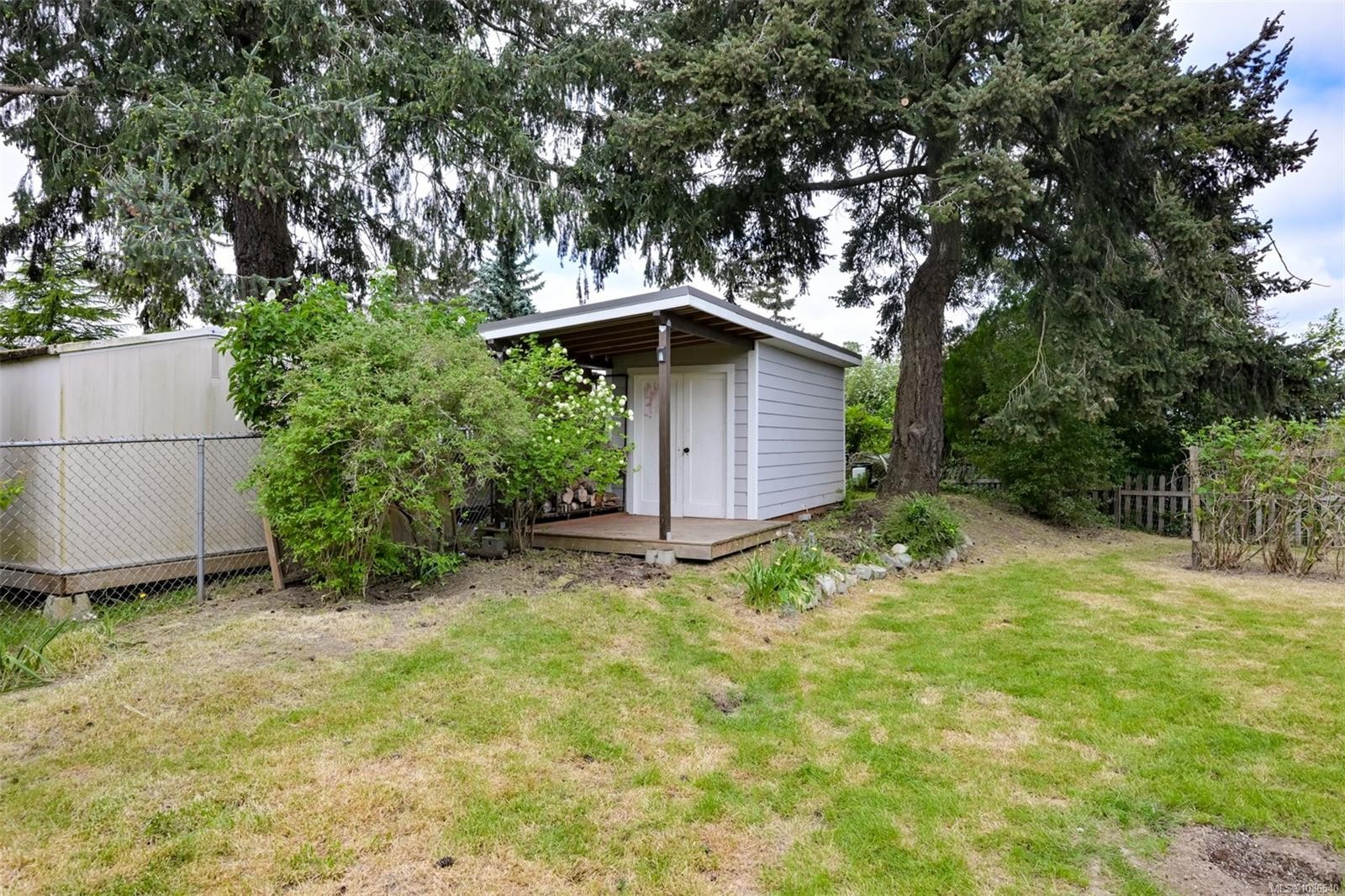 3746 Seaton St, Saanich, BC