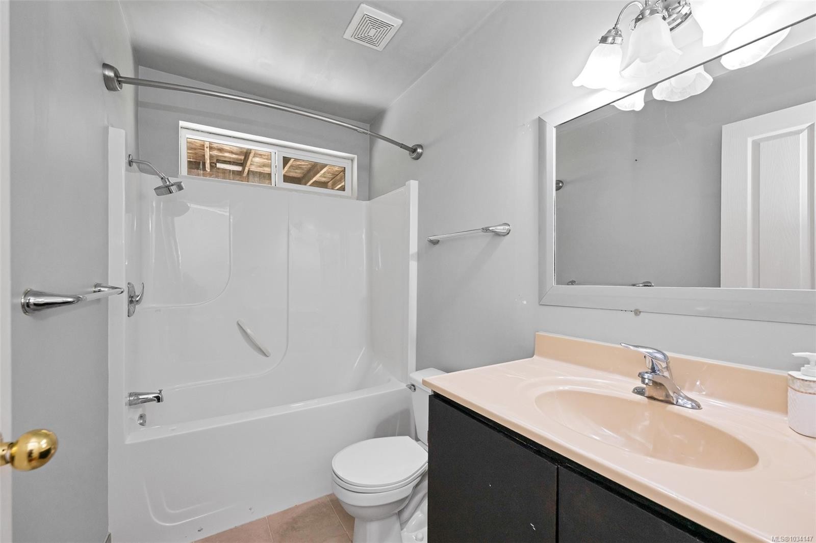 1580 Babine Rd, Crofton, BC
