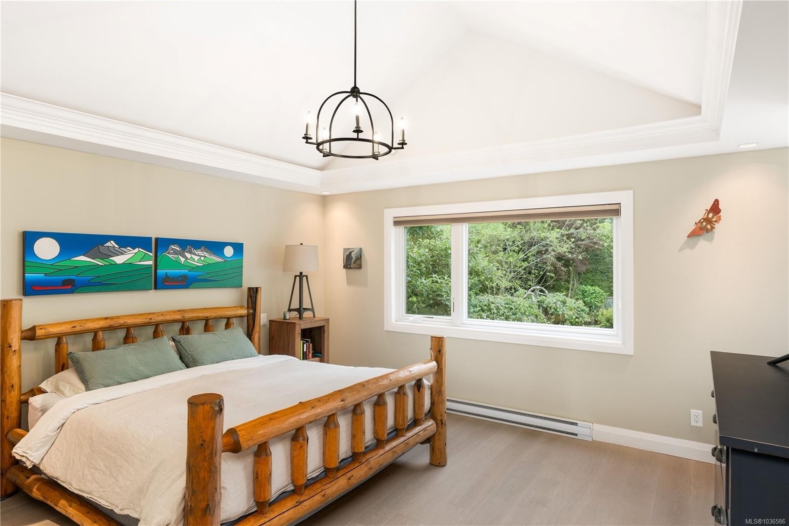 1896 Leyns Rd, Saanich, BC