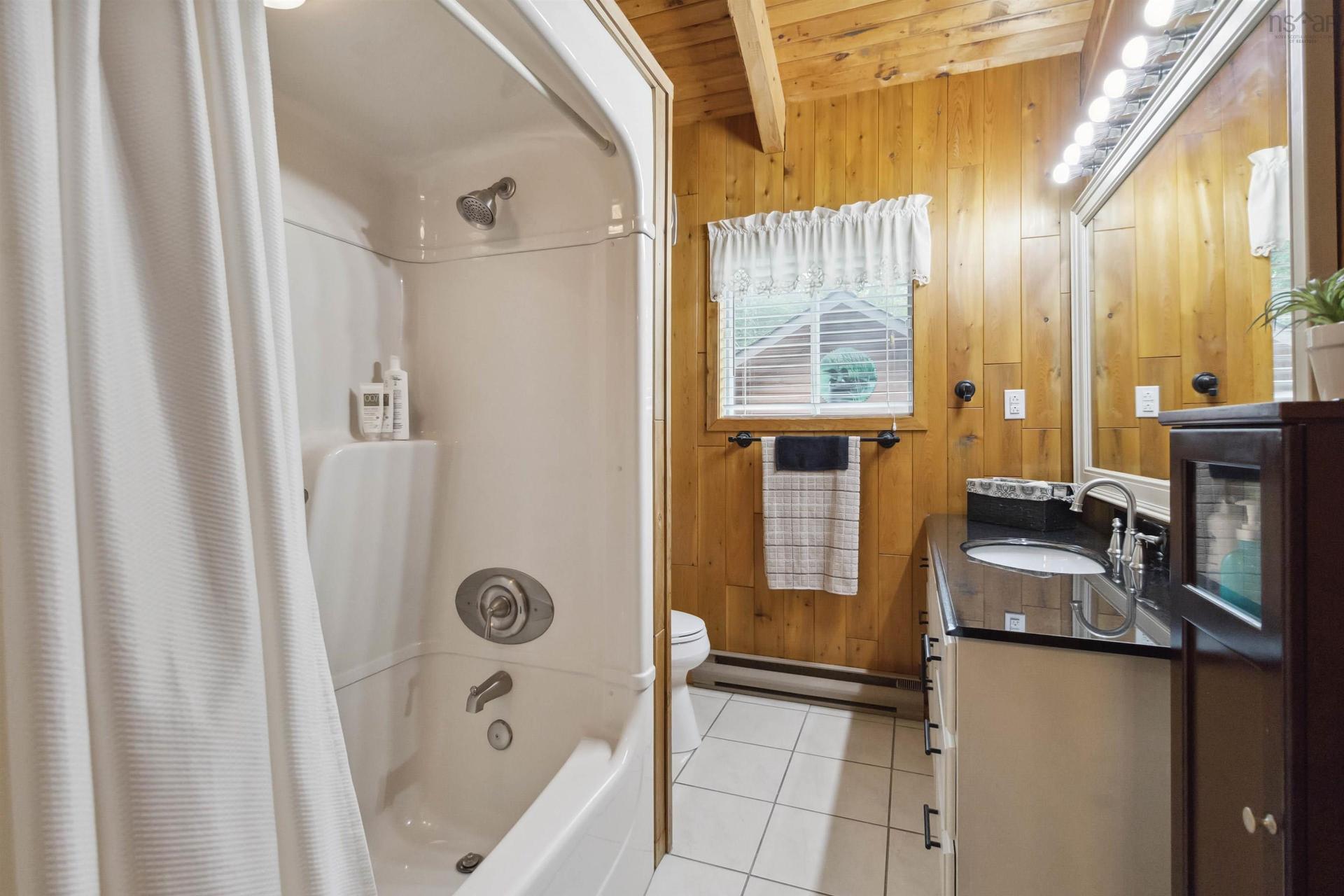 38 School Street, Sandy Point, NS