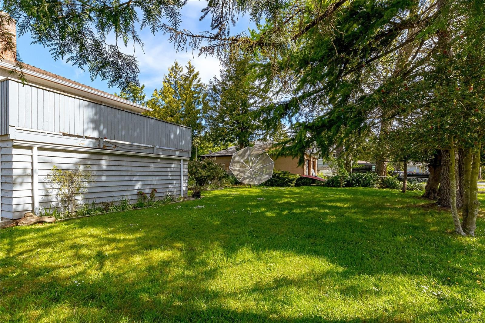 14 Kingham Pl, View Royal, BC