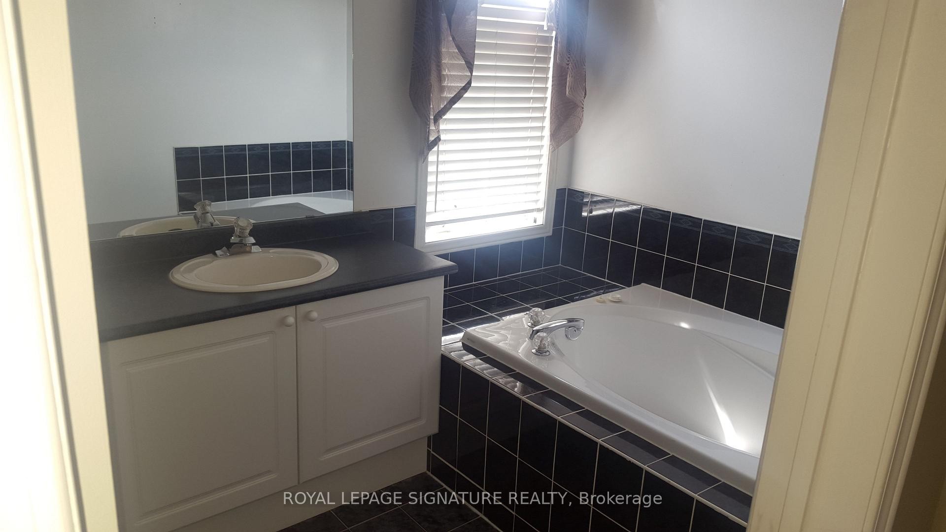 5456 Tree Crest Court, Mississauga, ON