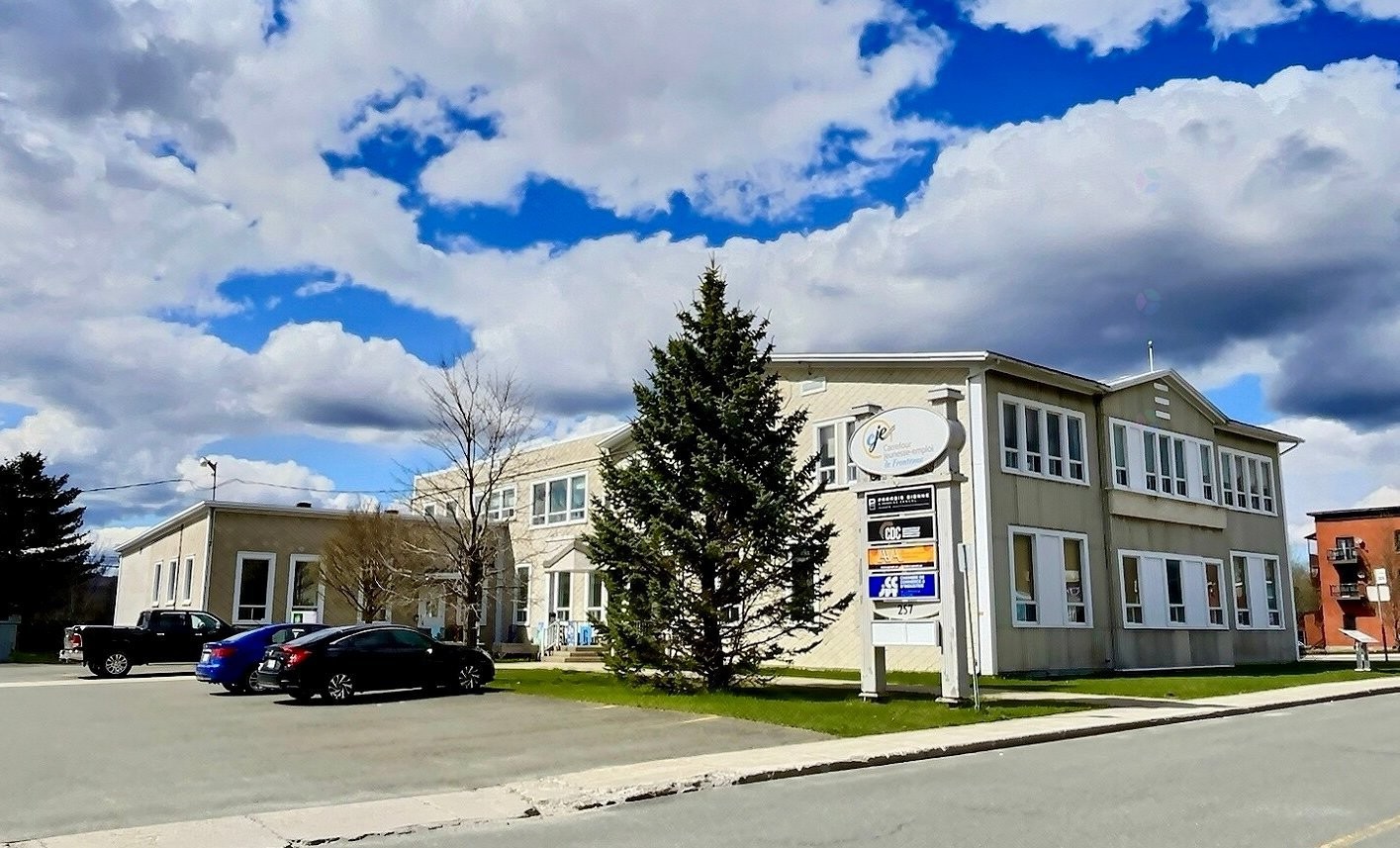Façade - 257 Rue Notre-Dame O., Thetford Mines, QC - Outdoor