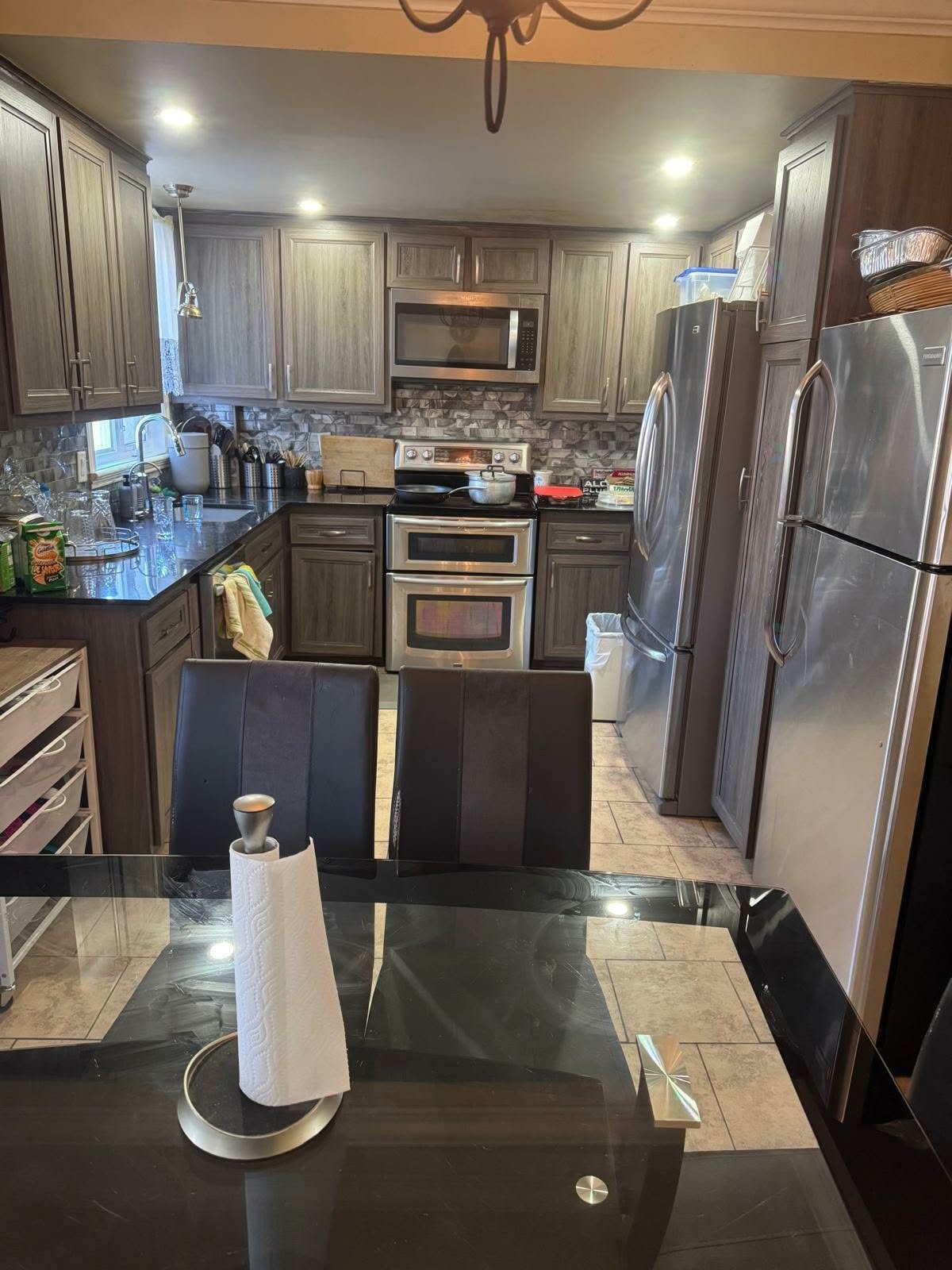 Kitchen - 22 Rue Maisonneuve, Dollard-Des-Ormeaux, QC - Indoor Photo Showing Kitchen With Upgraded Kitchen