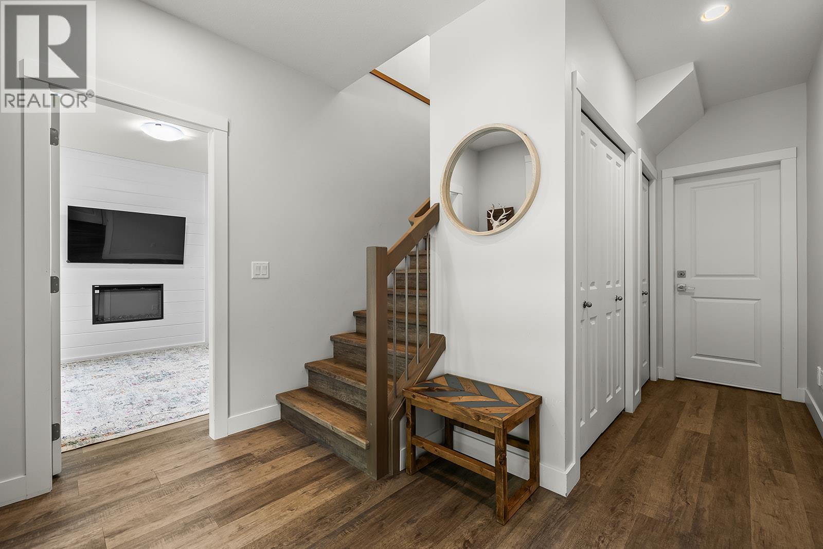 21 Forest Edge Drive, Kelowna, BC - Indoor Photo Showing Other Room