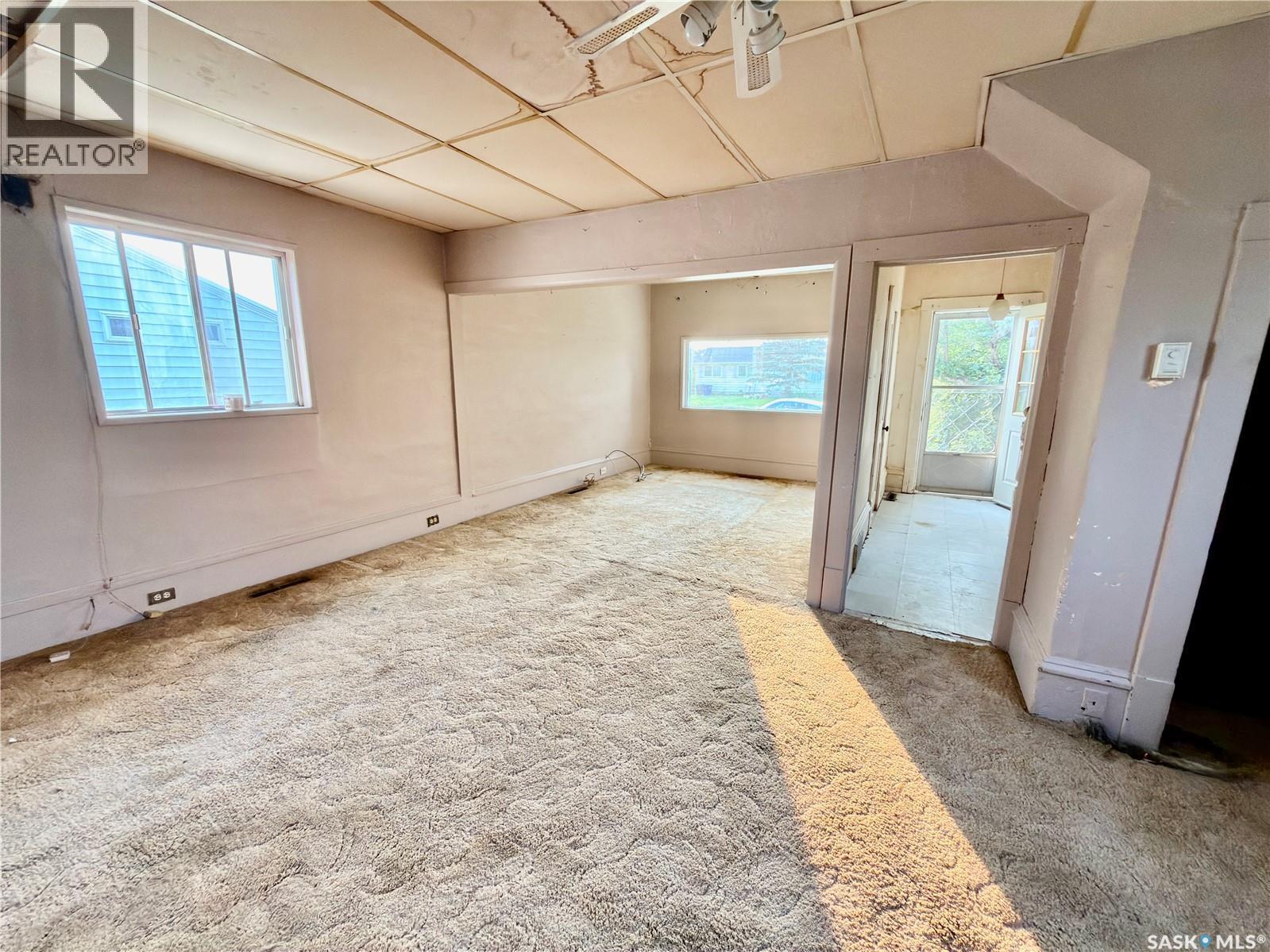 313 Grant Avenue, Hanley, SK - Indoor Photo Showing Other Room