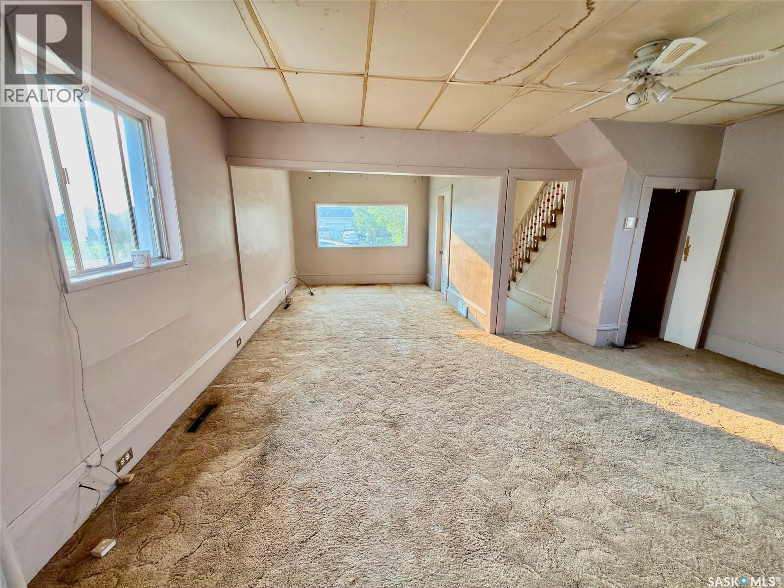 313 Grant Avenue, Hanley, SK - Indoor Photo Showing Other Room