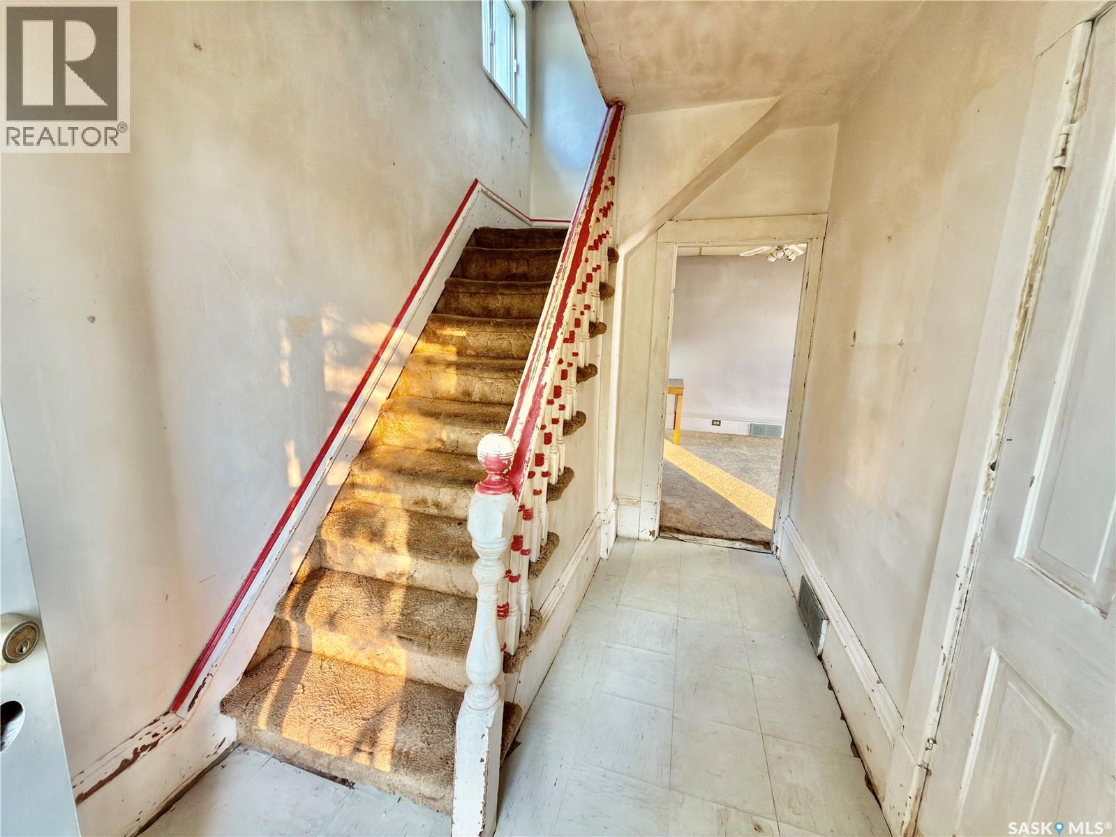 313 Grant Avenue, Hanley, SK - Indoor Photo Showing Other Room