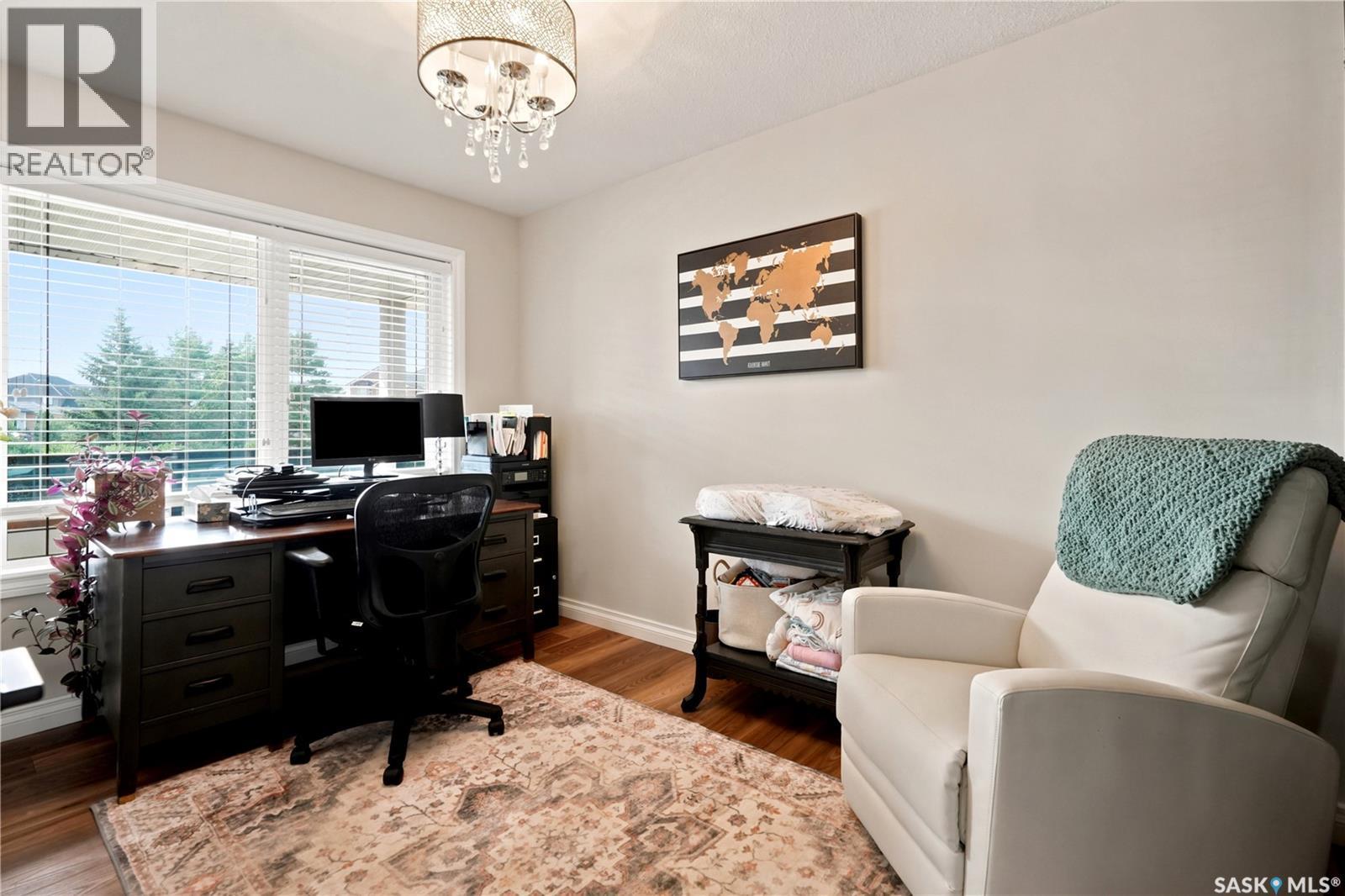 8607 Wascana Gardens Lane, Regina, SK - Indoor Photo Showing Office