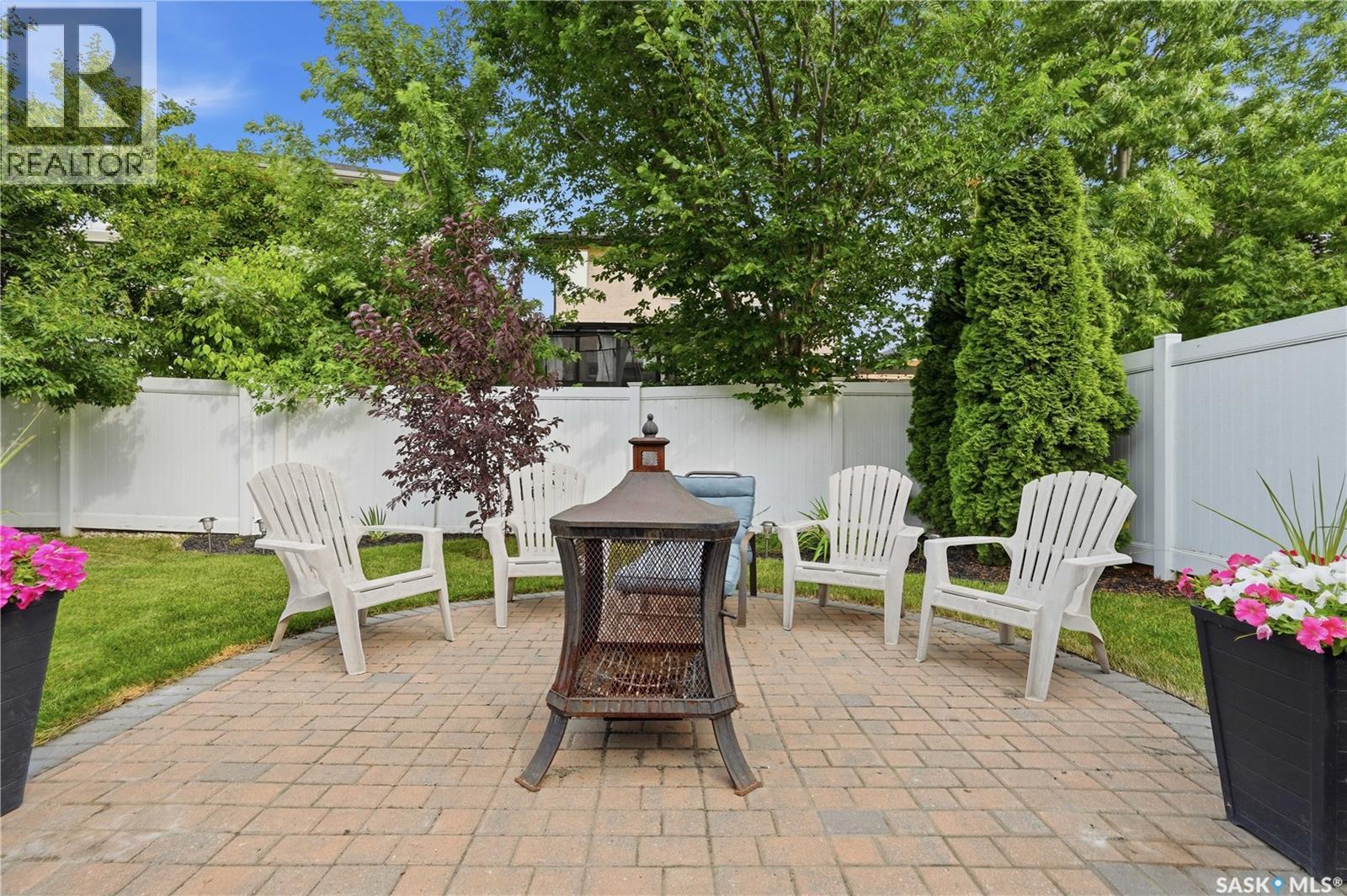 8607 Wascana Gardens Lane, Regina, SK - Outdoor With Deck Patio Veranda