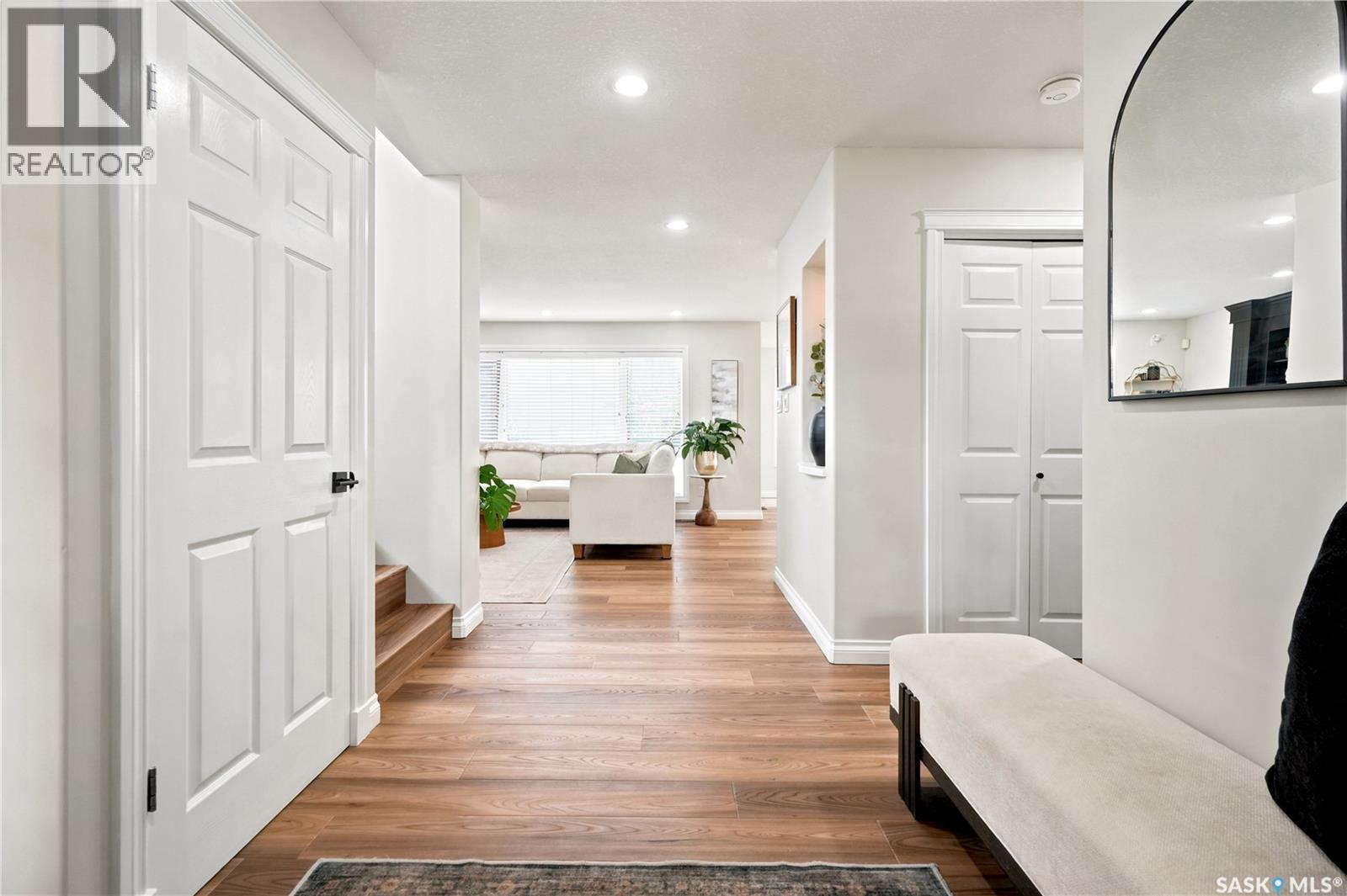 8607 Wascana Gardens Lane, Regina, SK - Indoor Photo Showing Other Room