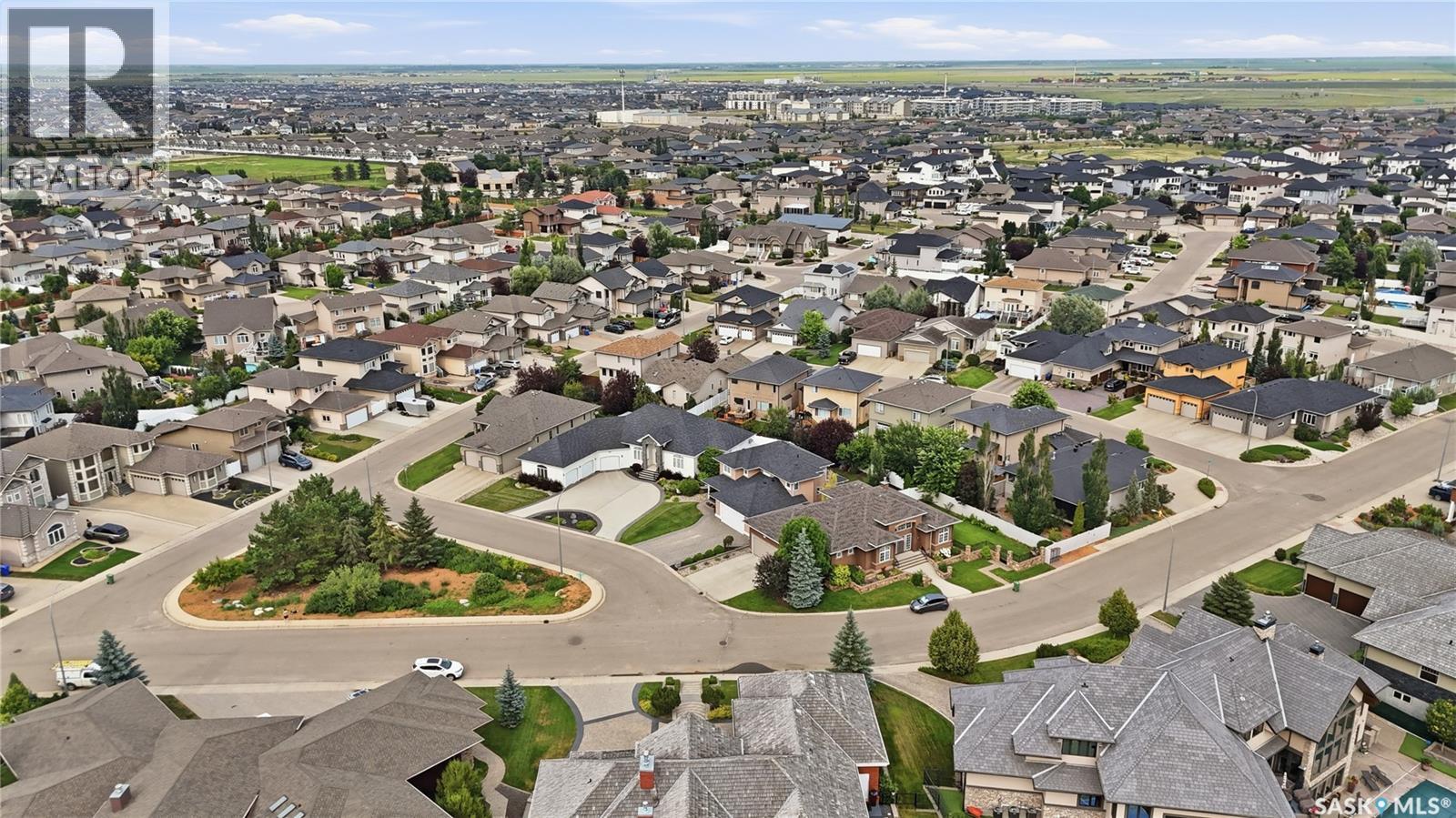 8607 Wascana Gardens Lane, Regina, SK - Outdoor With View