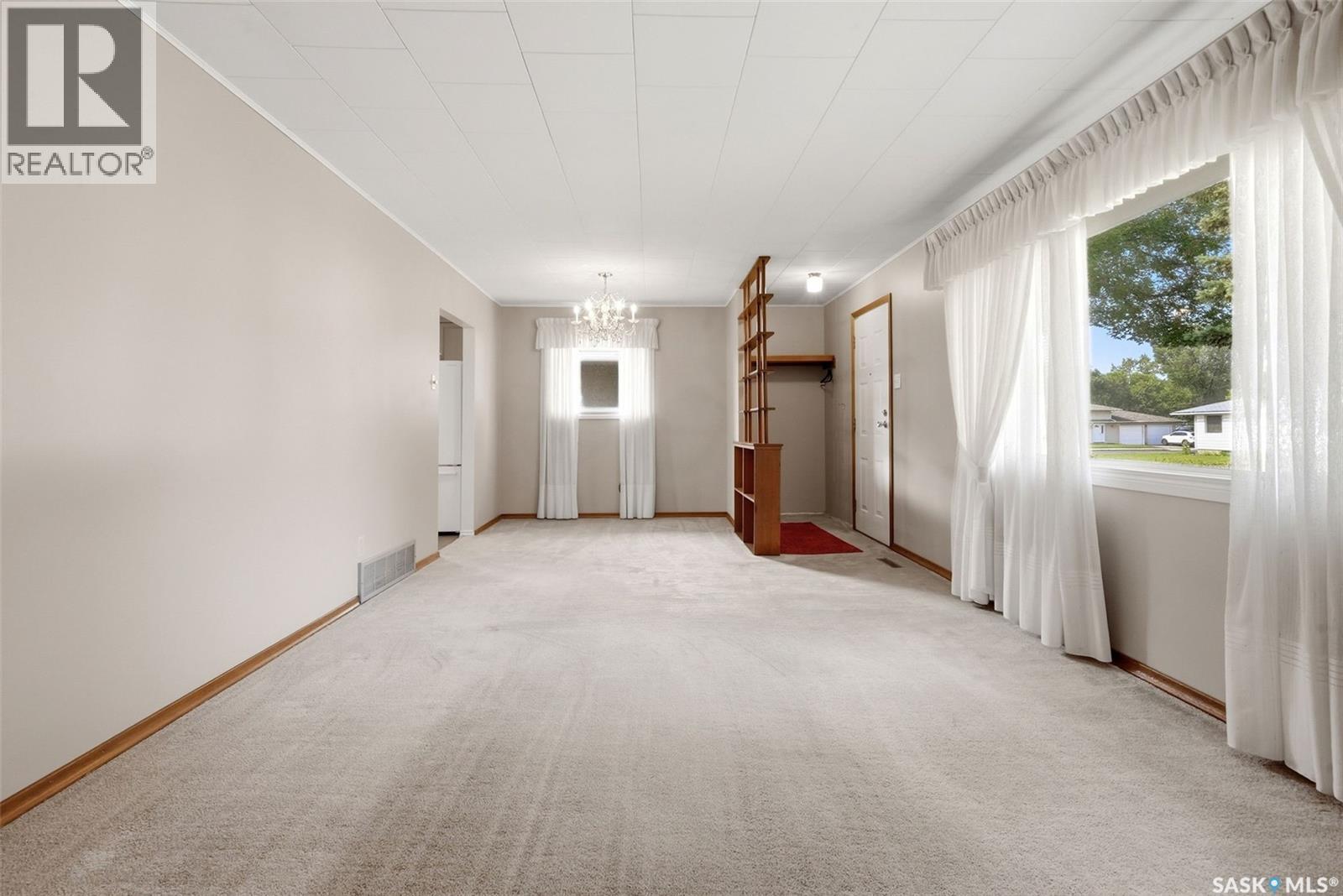 273 Angus Street, Regina, SK - Indoor Photo Showing Other Room