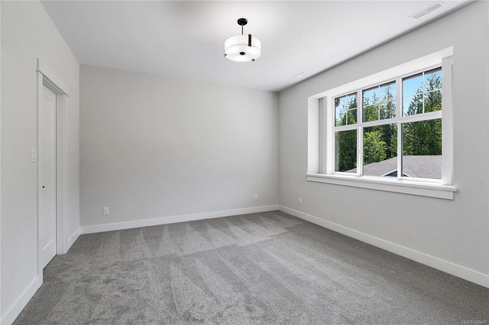 543 Bickford Way, Mill Bay, BC