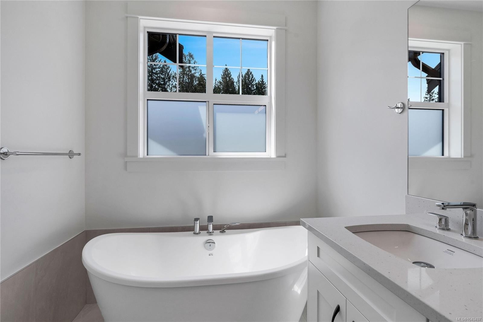 543 Bickford Way, Mill Bay, BC