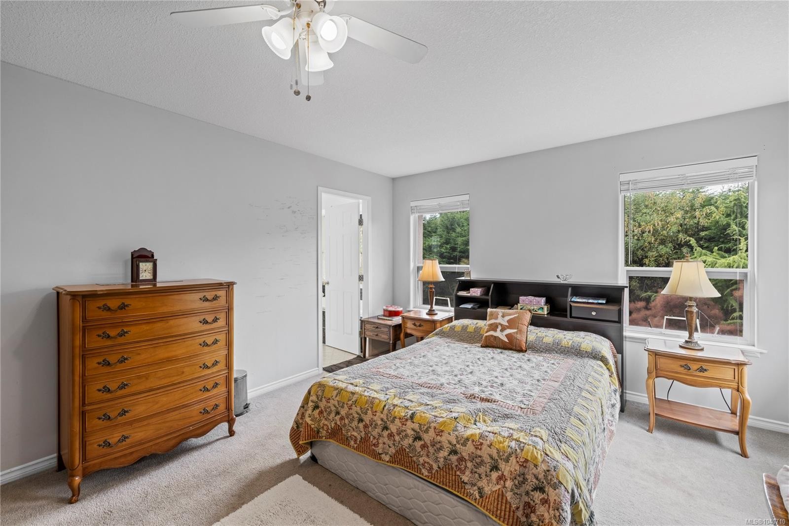 876 Cavin Rd, French Creek, BC