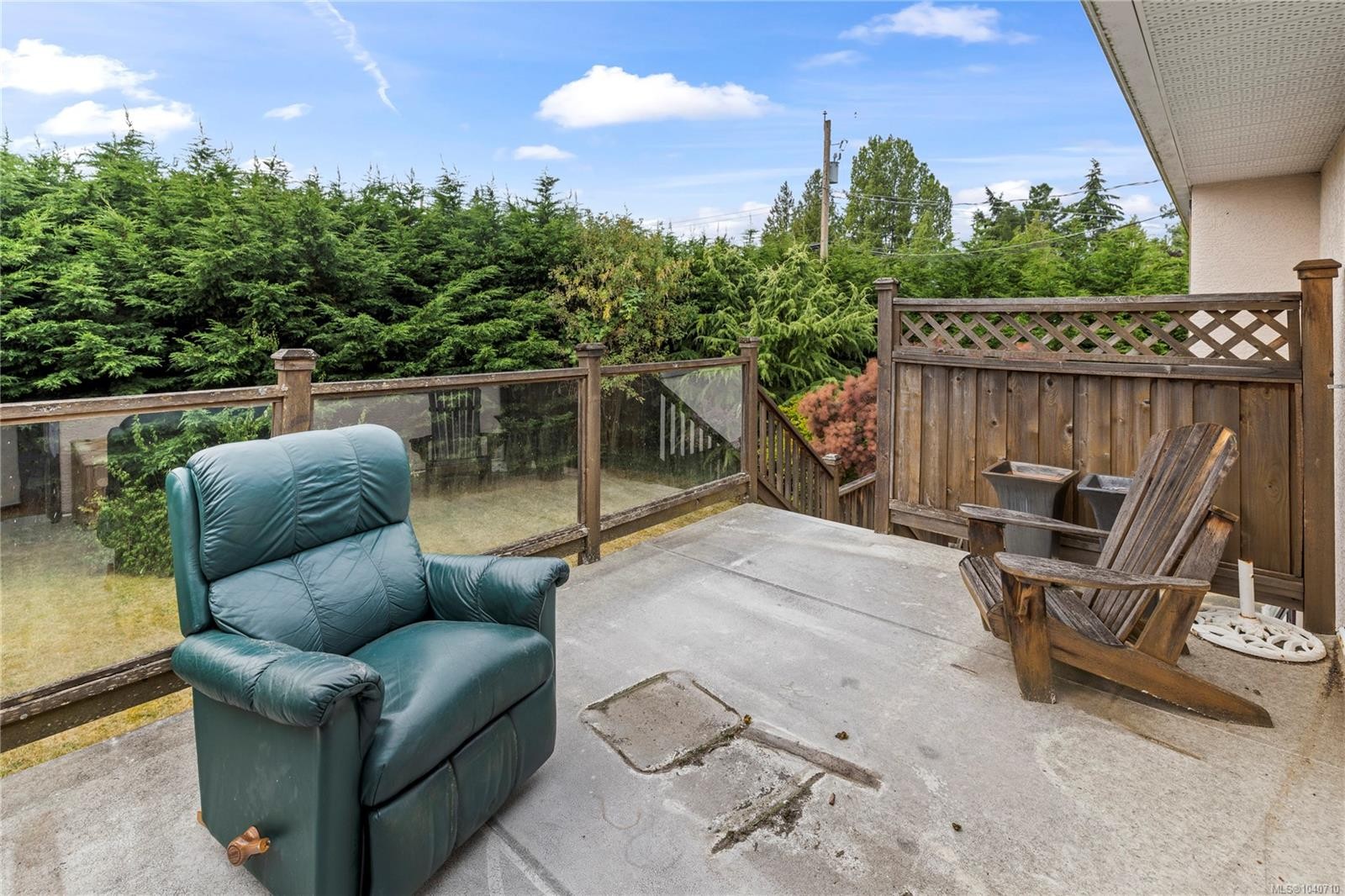 876 Cavin Rd, French Creek, BC