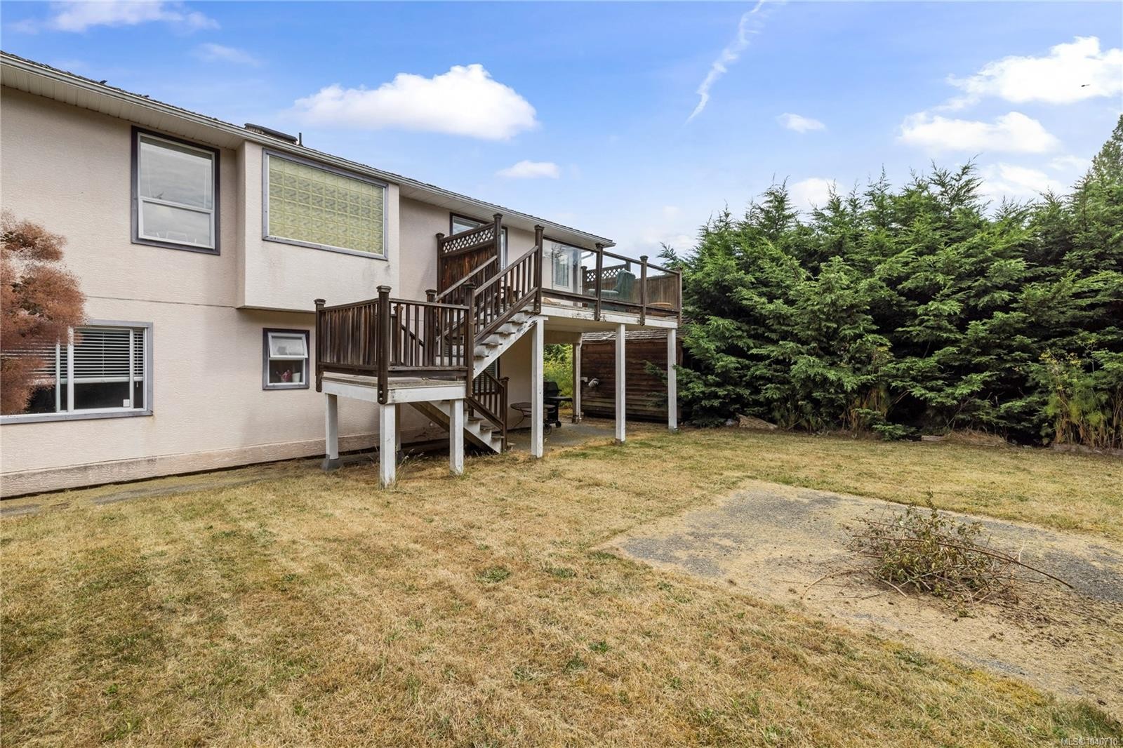 876 Cavin Rd, French Creek, BC