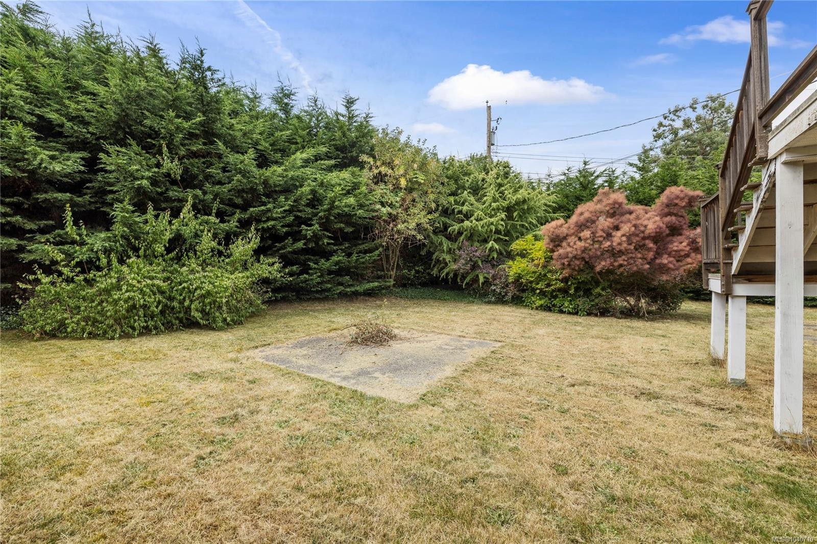 876 Cavin Rd, French Creek, BC